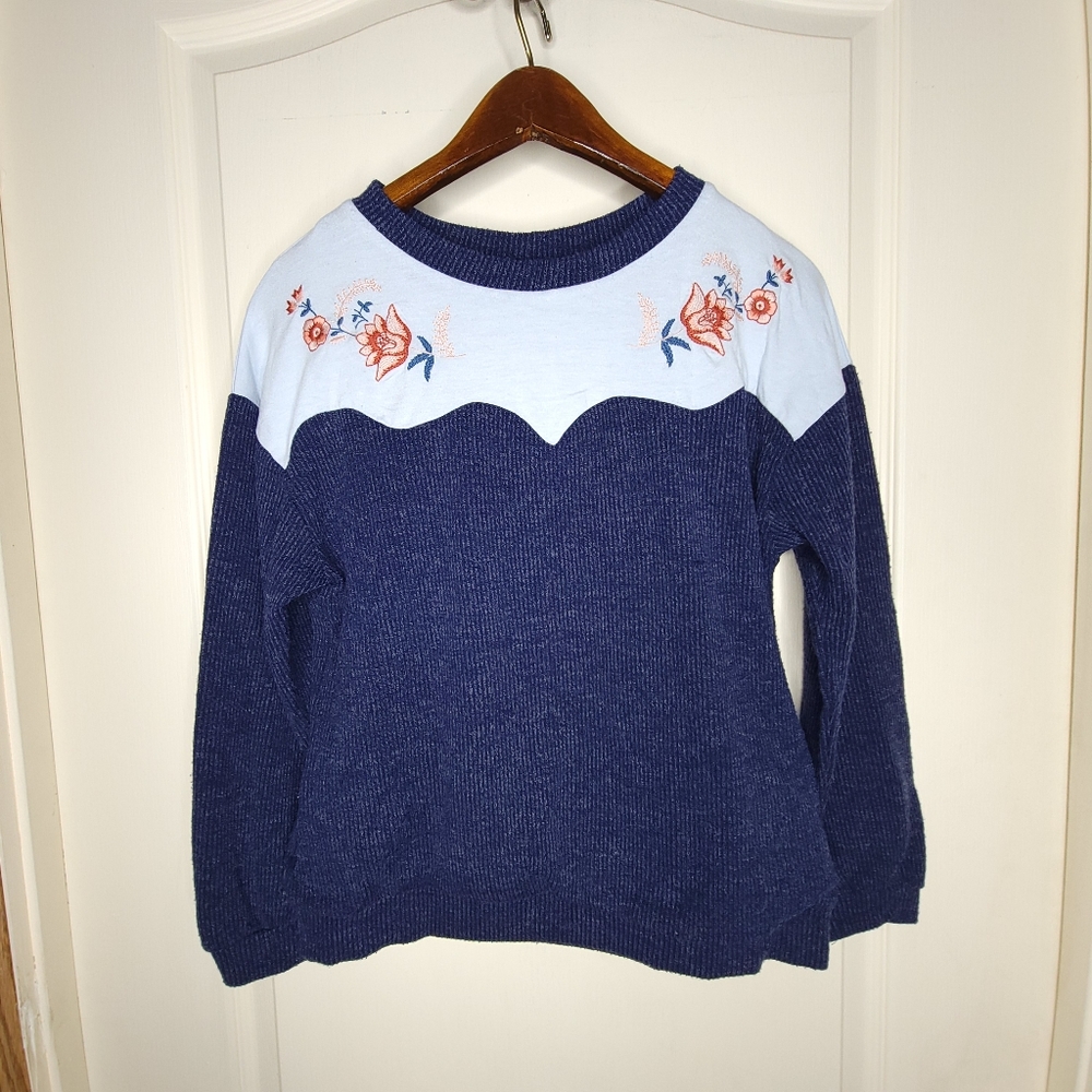 Girl's XL Trixxi Girl Western Yoke embroidered Sweater